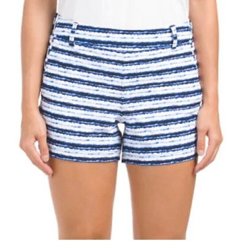 NEW SPANX Size Large Shorts Sunshine Shorts Smoothing Flattering Slimming
